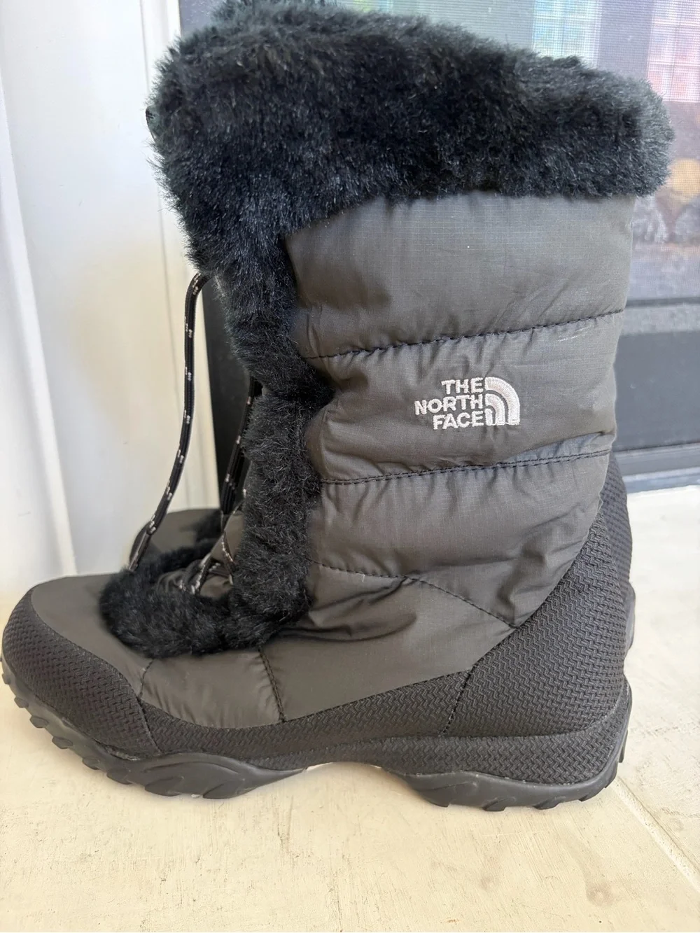 The North Face Women’s Nuptse Goose Down Winter Boots Black Size 8.5